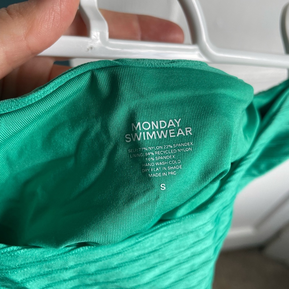 Monday Swimwear Jade Jacquard bikini set - Picture 3 of 3